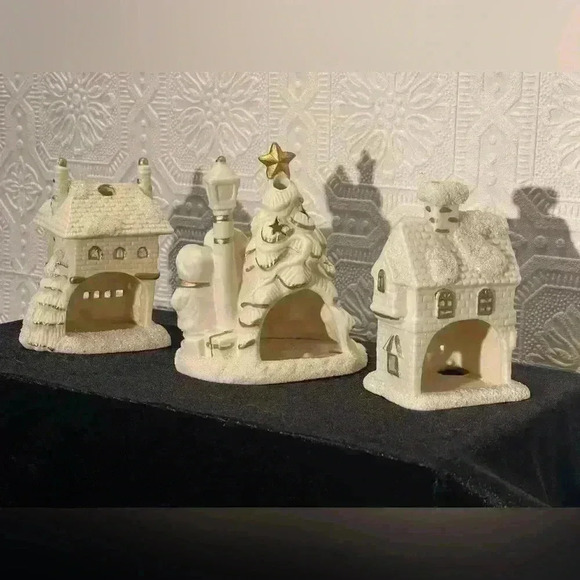Vintage Porcelain Tealight Christmas Decor, White &  Gold, Holiday Christmas - Picture 4 of 12